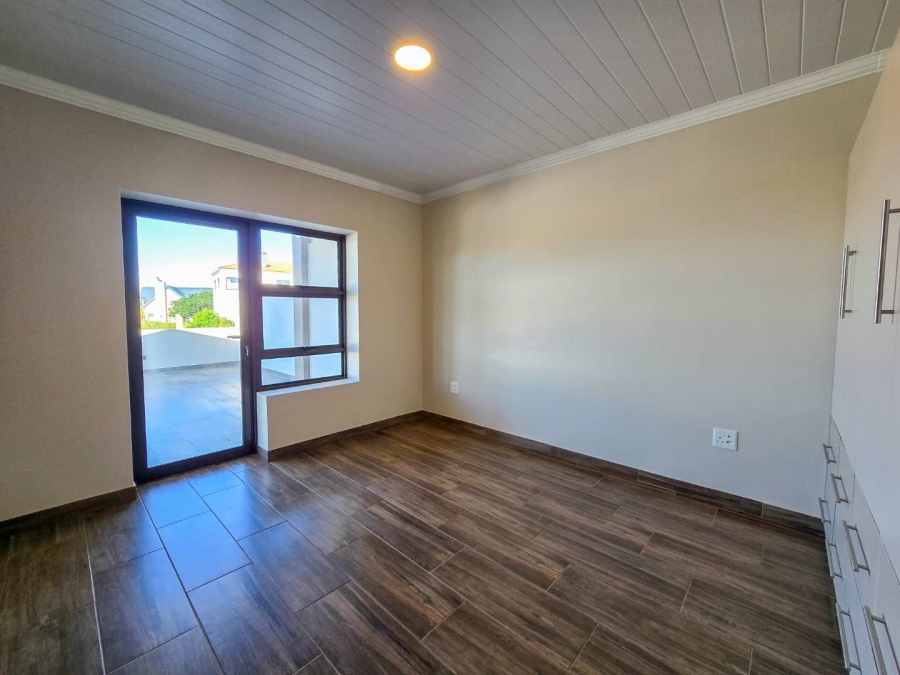 3 Bedroom Property for Sale in Stilbaai Wes Western Cape